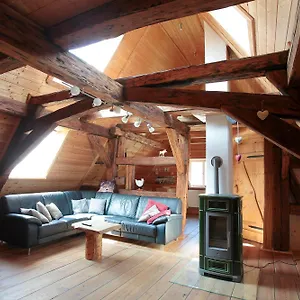 Gemuetliches Mit Galerie Im Apartment